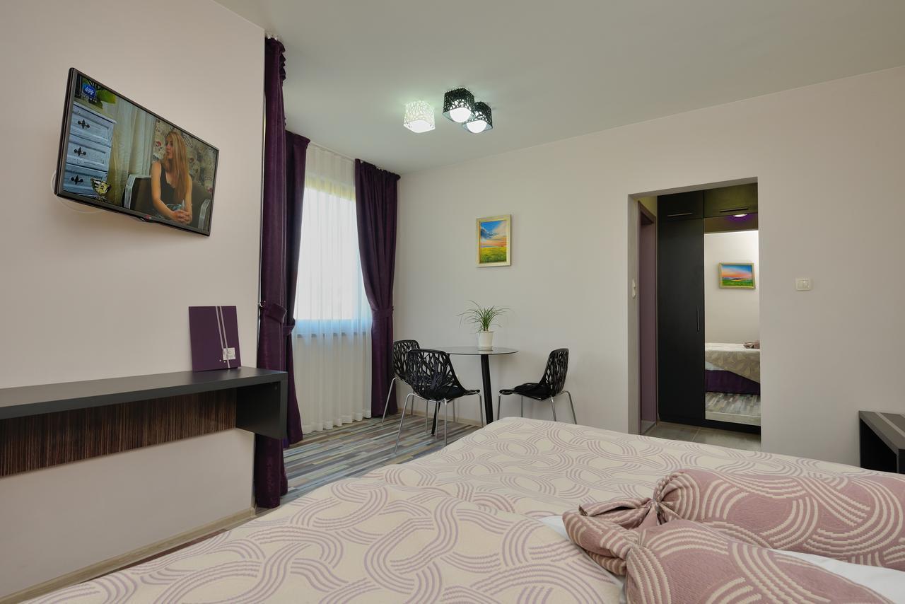 Hotel Hello Hissar Hisarya Exterior photo